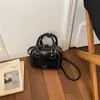 Bolsa de Boliche Portátil de Nicho para Mulheres Nova Moda Primavera 2026 Bolsa de Ombro Transversal Bolsa de Mão Pequena Exquisita Bolsa Almofada