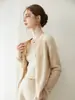 Cardigan macio e versátil de outono e inverno com gola redonda 100% cashmere para mulheres, suéter de malha simples solto de sete pontos de dupla camada