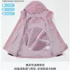 Chaqueta Soft Shell de Nuevo Estilo para Mujer, Chaqueta Cortavientos y Resistente al Desgaste para Exteriores, Senderismo y Montañismo, Chaqueta de una Sola Capa Repelente al Agua, Venta al por Mayor