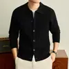 Estilo Old Money Outono/Inverno Novo Cardigã de Tricô Masculino Casual Tricô Trançado Acolchoado Quente Roupa Externa Tricô Masculino