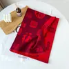 Lenço Vermelho para Reunião Anual com Logo Impresso, Bordado do Ano do Cavalo, Lenço Vermelho de Presente para o Ano de Nascimento, Conjunto de Caixa de Presente Vermelha Chinesa