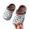 Nuevos Zuecos de Verano de Moda para Niños, Sandalias Cerradas Antideslizantes de Suela Gruesa para Niños Mayores, Pantuflas Ligeras para Exteriores