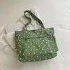 2026 Nova Bolsa de Nylon com Estampa de Bolinhas Bolsa Tote Casual Moda Estilo Coreano Versátil Grande Capacidade Bolsa de Ombro