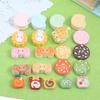 Sándwich de simulación galleta rollo de toalla plato de cena accesorios de resina cargador diy cubierta protectora agujero zapatos zapatos flor