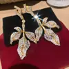 Jardín de Glicinas~Pendientes de Hilo de Vid con Hojas de Circonita Brillante, Lujo Accesible y Pendientes de Gama Alta, Pendientes de Estilo Palacio Retro para Mujer