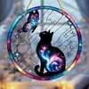 Atrapasueños de Gato Galáctico y Mariposa - Vidrio Acrílico Pintado de 8x8 pulgadas Decoración para Colgar en la Ventana del Hogar