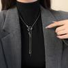 Nova corrente de colar de suéter em formato de cobra Benmingnian aço titânio cobra espiritual luxo leve outono e inverno acessórios longos não desbotam