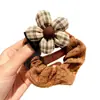 Scrunchies de Cuadros y Flores de Moda, Ligas Dulces para Coletas y Chongos de Niñas, Lindos Accesorios Versátiles para el Cabello