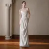 Vestido de Novia Ligero de Satén Estilo Francés, Diseño de Nicho sin Tirantes con un Toque de Lujo, Sencillo Vestido Blanco Largo hasta el Suelo para Compromiso