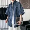 Camisa vaquera de manga corta a cuadros de verano para hombre, estilo Hong Kong, estilo japonés, marca de moda, combina con todo, ropa superior vintage lavada de moda.
