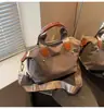 Bolso Pequeño Cuadrado Casual Estilo Coreano para Llevar en la Mano Bolso de Mujer Gran Capacidad Bolso de Hombro para el Trabajo y los Viajes al Aire Libre Ligero Bolso Cruzado