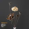 Ramos de flores secas, adornos decorativos de flores reales, flores de loto secas, capullos de loto, raíces de loto naturales, arreglos florales inspirados en Zen, decoraciones para sala de estar chinas.