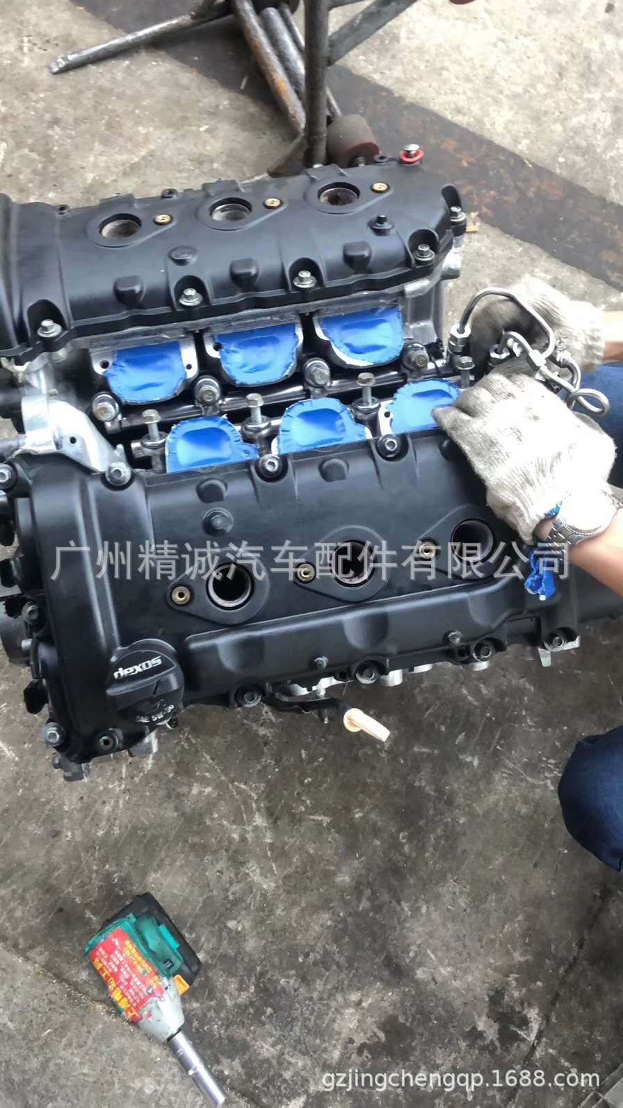 凯迪拉克SRX  LF1  3.0发动机1