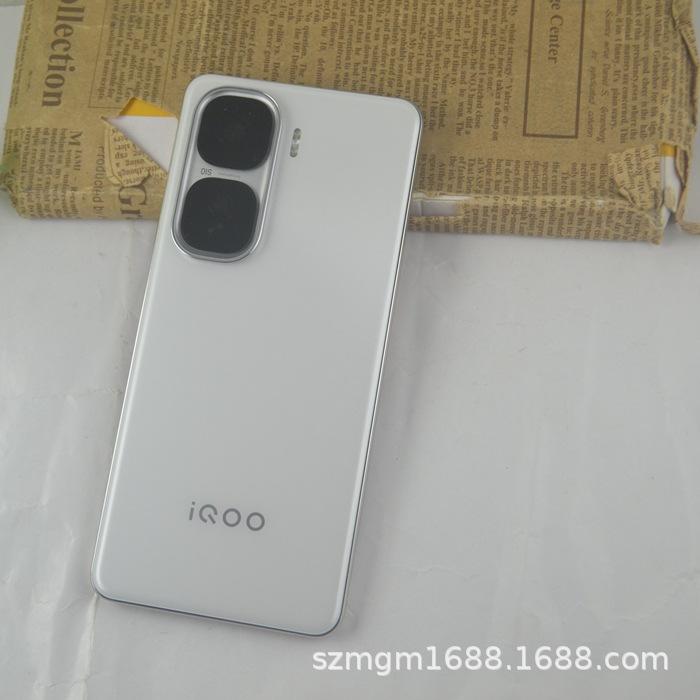 IQOO NEO10原 (5).jpg
