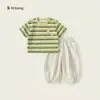 Ropa Infantil Bangxuan Verano Nuevo Conjunto de Top y Pantalones Rayados para Niños, Conjunto de Dos Piezas Holgado de Manga Corta para Niños