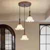 Lámpara colgante de mesita de noche para dormitorio, barra de bar de madera maciza y vidrio estilo retro americano, estilo wabi-sabi, lujo ligero, lámpara colgante pequeña de alta gama para comedor