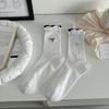 Calcetines Calcetines de Tubo Medio Finos de Primavera y Verano para Mujer Calcetines Antibacterianos Calados Calcetines Bordados con Lazo Calcetines para Mujer que Combinan con Todo Lote de Zhuji