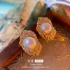 Brincos de Clipe de Pérola Plissados Geométricos Irregulares, Modernos e Elegantes, Clipes para Osso da Orelha Perfurado, Luxo Acessível e Brincos de Alta Qualidade