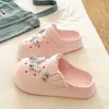 DIY2026 Zuecos de Playa de Verano EVA Ligeros Birkenstock Zapatillas de Punta Cerrada Modelo Nuevo 2026 Antideslizantes y Resistentes a Olores