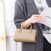 Bolsa Feminina de Couro Nicho Bolsa de Mão de Luxo Camada Superior Padrão TOGO Couro Bovino Pequena Bolsa Quadrada Bolsa Transversal de Ombro Feminina M759