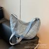 Nova Bolsa Transversal de Bolinho de Outono/Inverno 2026 de Grande Capacidade, Bolsa de Ombro Acolchoada Casual da Moda, Bolsa de Alta Qualidade para o Dia a Dia de Mulheres