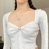 Top Cuadrado de Encaje Geométrico Plegado Estilo Francés 2024 para Mujer, Top Corto Dulce y Picante Sexy de Otoño, Camiseta de Manga Larga Ajustada
