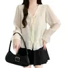 Camisa de encaje de manga larga con cuello en V, suave y dulce, para mujer, nuevo estilo otoño 2026, diseño tie-dye, top fino