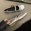 Sapatos Mary Jane de Ballet com Laço para Mulheres 2026 Novo Outono Sapatos Baixos com Bico Quadrado Estilo Francês para Combinar com Saias