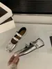 Zapatos de pezuña de cerdo con punta dividida y suela plana, zapatos negros para ir al trabajo, zapatos de mujer, 2026 Primavera y Otoño, zapatos de pezuña de cerdo de nicho, zapatos de Mary Jane de un solo color