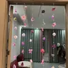 Accesorios para Fotos de Primavera y Verano Transfronterizos: Flores Flotantes Artificiales, Cadenas de Flores de Enredadera Colgantes, Cortinas de Flores, Arreglos Florales, Decoraciones de Graduación