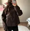 Colección de otoño transfronteriza europea y americana: abrigo corto unisex, elegante y con estilo, estilo commuter, con cuello alto y diseño de doble botonadura
