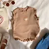 Camiseta sin mangas de algodón jacquard de punto de grado A con volantes para niña 2026 verano nuevo estampado de dibujos animados camiseta para niño