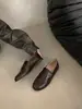 Mocasines slip-on estilo retro británico para mujer, nueva colección primavera/verano 2026, zapatos planos de punta redonda, zapatos pequeños de cuero versátiles