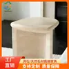 Mesa de café para sala de estar de travertino color blanco roto Mesa auxiliar redonda pequeña Mesa de esquina minimalista Ins Mesa auxiliar de piedra para habitación de invitados de hotel Personalizada