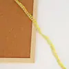 Ventas Directas de Fábrica Suministro en Stock Borde de Hilo Dorado y Plateado Colorido de 1 cm Encaje Ondulado Medianamente Curvo Accesorios para Ropa