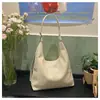 Bolso tote de hombro único con patrón tejido vintage, gran capacidad, 2026 nuevo transfronterizo casual moderno de gran capacidad para llevar debajo del brazo