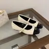 Zapatos Mary Jane para Mujer 2026 Otoño Nuevos de Suela Plana Retro Antideslizantes Camelia Zapatos de Oficina Zapatos para Conducir Zapatos Pequeños de Cuero