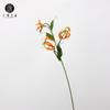 Venda Direta da Fábrica Guirlanda de Flores Artificiais Lírio Chama Lírio Flores Falsas Flores de Ano Novo Design Floral de Casamento Buquê de Aniversário
