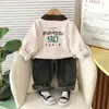 Traje de Manga Larga para Niños Primavera y Otoño 2025 Nuevo Estilo de Primavera Conjunto de Dos Piezas con Solapa Ropa para Niños de 1 a 5 Años