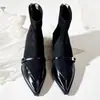 Moda Otoño e Invierno 2026 Botas de Mujer Elegantes Versátiles Puntera Puntiaguda Cortas Elásticas Adelgazantes Versátiles Tacón Grueso