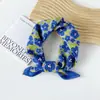 Lenço Quadrado Pequeno 58 Algodão Puro Azul Paisley Lenço de Seda Versátil Estampa Floral Lenço Fino para Pescoço Lenço para Mulheres Atacado