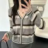 Cárdigan de punto a rayas retro estilo francés para mujer, abrigo corto, suéter, elegante y adelgazante, prenda exterior elegante, nuevo modelo 2026