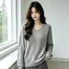 Suéter de punto con lentejuelas y cuello en V para mujer, nueva colección otoño/invierno 2026, estilo holgado y relajado, de manga larga, suéter versátil, top de capa base