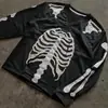 Moda Europeia e Americana Tendência Esportiva Manga Longa Masculina e Feminina Halloween Patch de Esqueleto Nicho Avant-Garde Popular Gola V Camiseta Atacado
