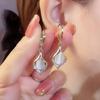 Lágrimas de ángel temperamento de alta calidad diseño de gancho para la oreja de moda temperamento de lujo ligero pendientes de ópalo con forma de gota pendientes para mujer