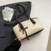Bolso de mujer de alta calidad y gran capacidad, nuevo bolso de hombro retro versátil para el día a día 2026, bolso tote de piel suave