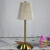 Lámpara de Mesa Plegable con Atmósfera Creativa Transfronteriza, Lámpara de Noche tipo Paraguas, Dormitorio, Mesita de Noche, Decoración del Hogar Cálida y de Alta Gama, Lámpara de Mesa
