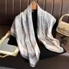 Bufanda Estilo Coreano Nueva Moda de Alta Calidad Estampada 90cm Bufanda Twill Letra Bufanda Cuadrada Grande Chal Protector Solar Pañuelo para la Cabeza Mujer