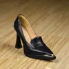 Primer Encuentro Ji One-2026 Primavera y Otoño Nuevo Estilo Persona Baja Suela Gruesa Zapatos de Mujer