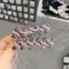 Grampo de Cabelo Roxo Fresco e Elegante com Strass e Pérolas para Mulheres, Adequado para Franjas e Cabelos Finos, com um Toque de Luxo, um Simples Presilha de Cabelo